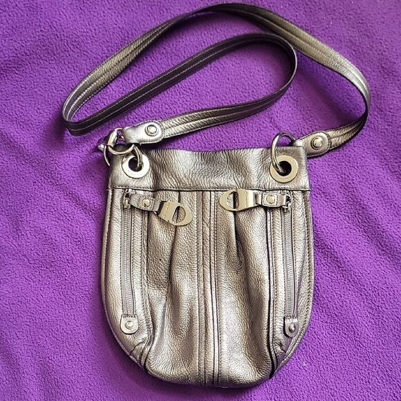 2/$20 B Makowsky Crossbody Bag - Picture 10 of 10